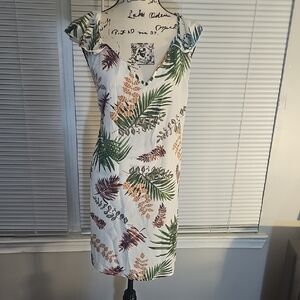 Tropical Print V-Neck Dress